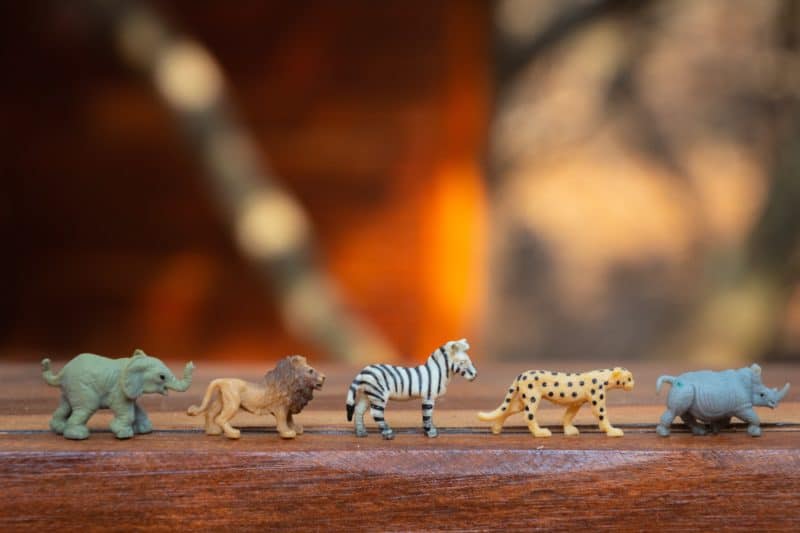 safari animal toys