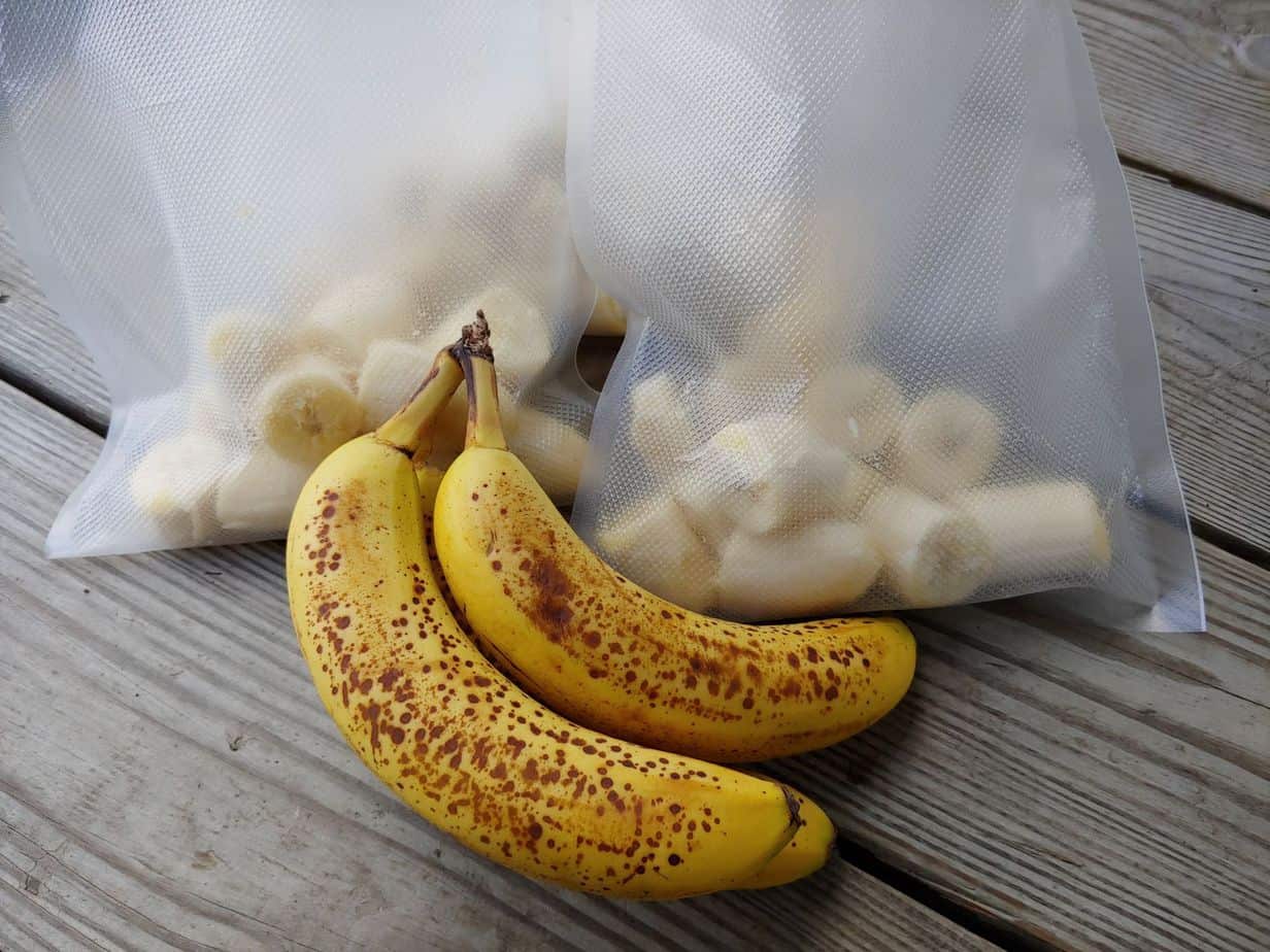 brown bananas in vacuum seal bags